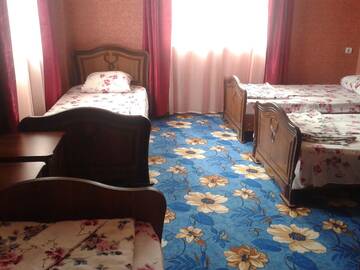Фото номера Четырехместный номер Гостевой дом Viphezda Guest House г. Гагра 6