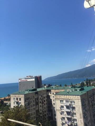Фото номера Апартаменты с 1 спальней Апартаменты 3-х квартира г. Гагра 8