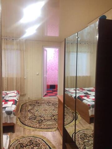 Фото номера Трехместный номер «Комфорт» с душем Гостевой дом Uyut Guest House г. Гагра 2