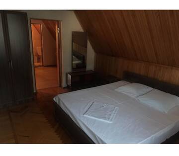 Фото номера Четырехместный номер с террасой Гостевой дом Diana Guesthouse г. Гагра 2