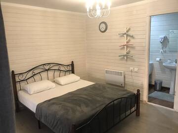 Фото номера Трехместный номер с видом на море Кемпинги “Black Sea” cottages г. Гагра 15