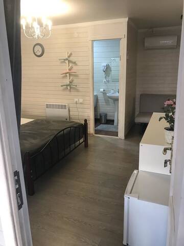 Фото номера Трехместный номер с видом на море Кемпинги “Black Sea” cottages г. Гагра 12