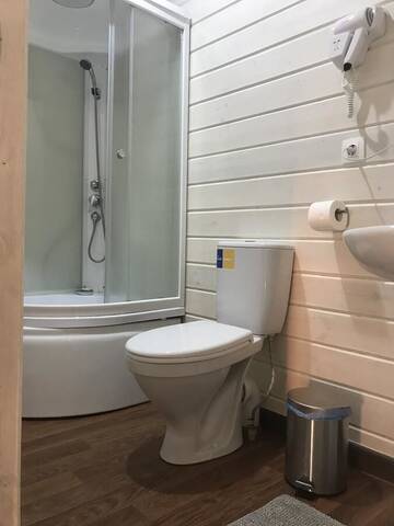 Фото номера Трехместный номер с видом на море Кемпинги “Black Sea” cottages г. Гагра 10