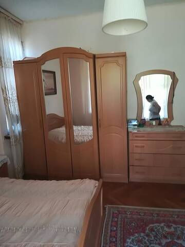 Фото номера Трехместный номер Гостевой дом Гостевой дом КОЛХИДА г. Гагра 3