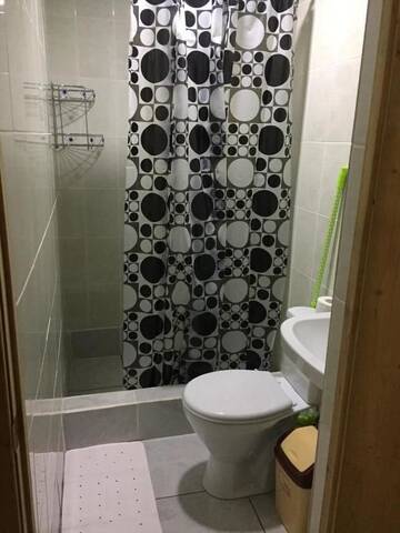 Фото номера Дом с 1 спальней Дома для отпуска Коттеджи у Заура г. Гагра 20